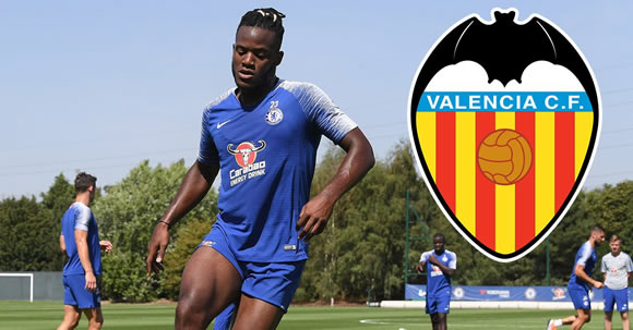 Michy Batshuayi to leave Chelsea and join Valencia on loan