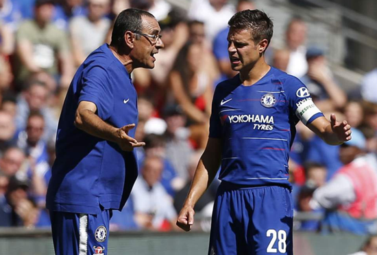 Sarri is a better coach for Chelsea's defence than Conte, says Azpilicueta