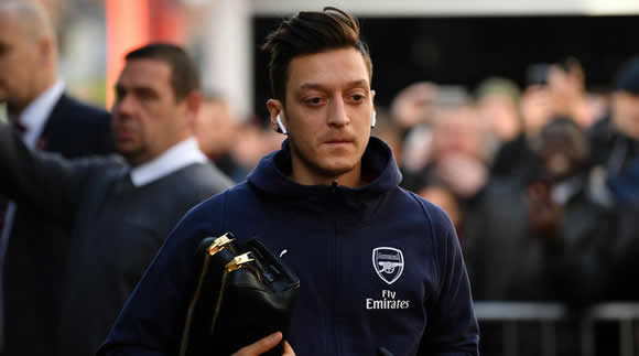 Emery: Bournemouth intensity behind Ozil omission