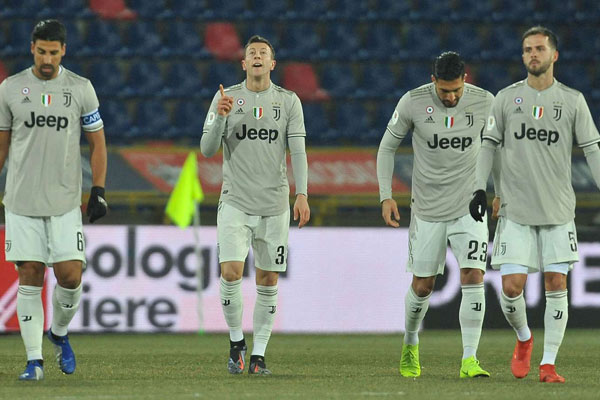 Bologna 0 Juventus 2: Bernardeschi and Kean put Juve into the Coppa quarter-finals