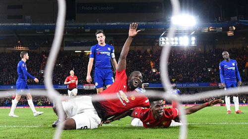 Chelsea 0 Manchester United 2: Solskjaer's men bounce back to reach FA Cup quarter-finals
