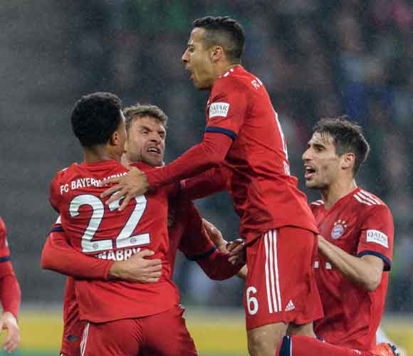 Borussia Monchengladbach 1 Bayern Munich 5: Kovac's side pull level with Dortmund at summit