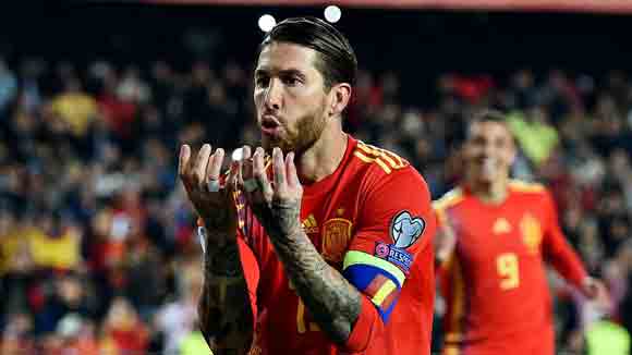 Spain 2 Norway 1: Ramos penalty gets La Roja up and running