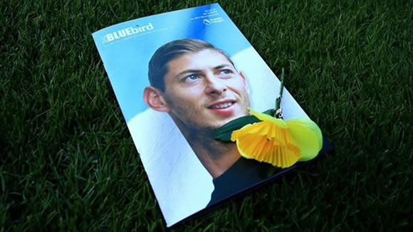 Man arrested on manslaughter charge over Emiliano Sala's death