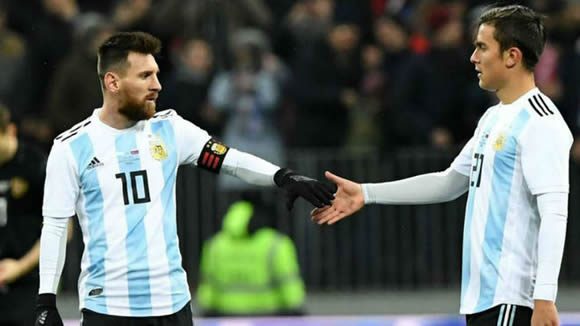 Messi and Dybala's difficult relationship