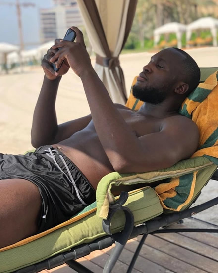 FIT TO ROM Lukaku cutting short holiday to prove his worth at Man Utd if he fails to land Inter Milan or Juventus transfer