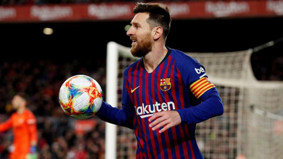 Children spend over 600 euros of parents money in attempt to pack Messi in FIFA 19