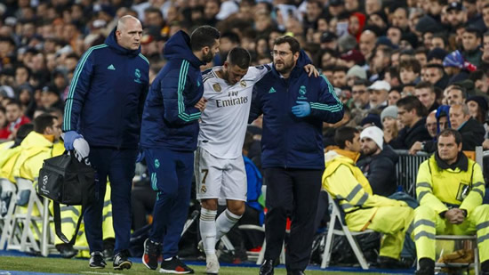 Hazard set to miss El Clasico after suffering stress fracture in right ankle