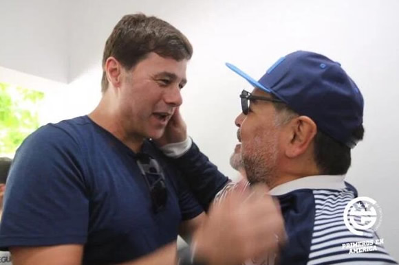 Ex-Spurs boss Pochettino visits Maradona before watching his Gimnasia side in action