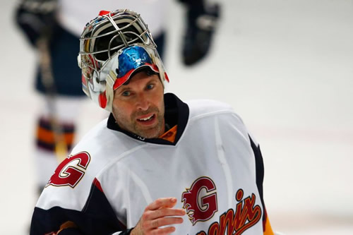 Petr Cech trained for ice hockey career even when playing for Arsenal and Chelsea