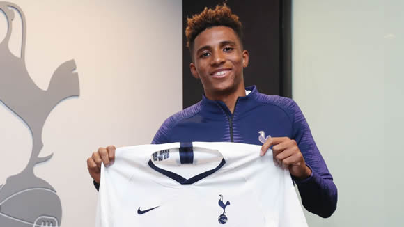 Gedson Fernandes becomes Mourinho's first signing at Tottenham