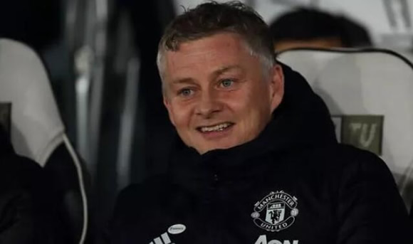 Man Utd beating Man City to blockbuster £74m transfer after chief gives green light