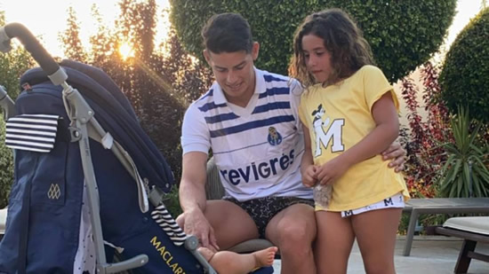 James Rodriguez shows his loyalty to Porto and dismisses Benfica rumours