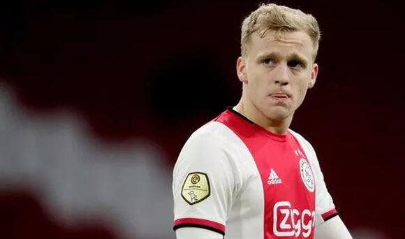 Man Utd agree ￡40m Donny van de Beek transfer with player to sign five-year deal