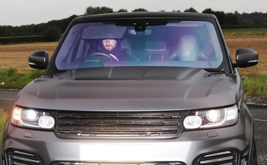 LUXURY RANGE Man Utd star Van de Beek drives new £150k luxury Range Rover to training while Pogba is dropped off by partner Zulay