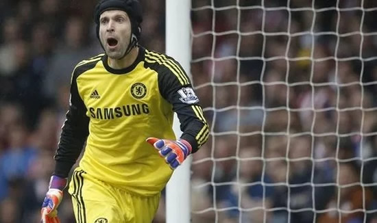 Chelsea chief Petr Cech could make retirement comeback after Prem squad announcement