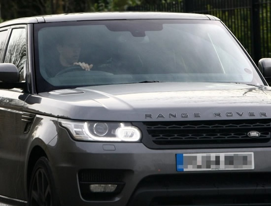GREAT KANE ROBBERY England captain Harry Kane’s £100k Range Rover stolen by thieves in brazen daylight raid