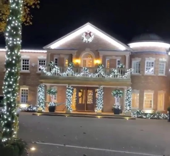 Thiago Silva's wife puts up amazing Christmas decoration display at their house while Chelsea ace plays for Brazil