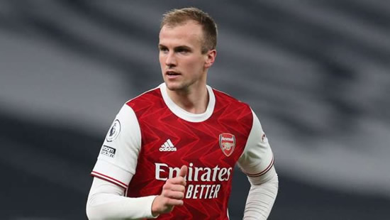 Arsenal defender Holding signs new contract until 2024