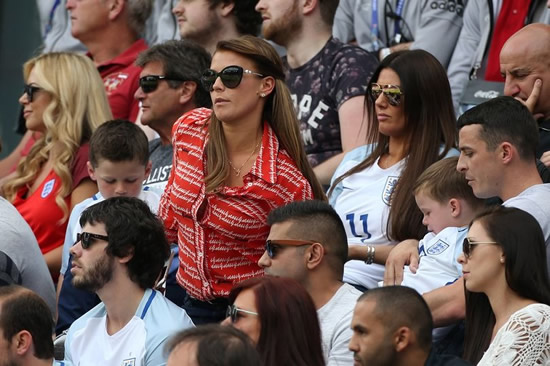Coleen Rooney 'may have to remove WAGatha Christie post' to settle Rebekah Vardy row