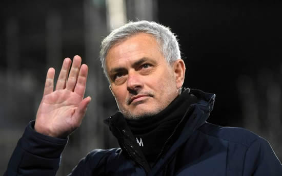 Jose Mourinho could be offered managerial lifeline by former club