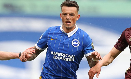 Chelsea latest suitor trying to scupper Arsenal move for Brighton defender White