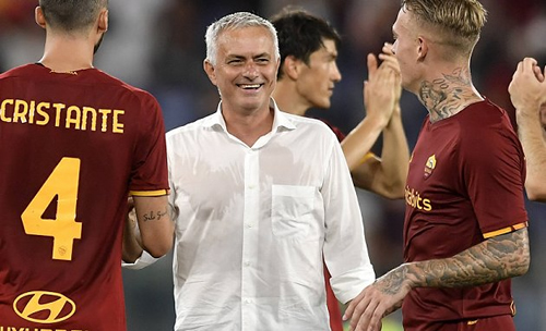 Mourinho's Roma already breaking records after victory over Salernitana
