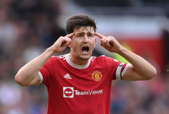 Manchester United linked with Chelsea target as Harry Maguire replacement
