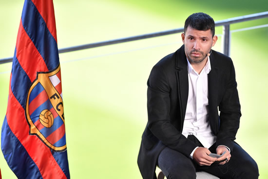 Barcelona's Sergio Aguero announces retirement from football due to heart condition