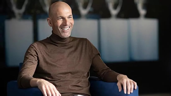 Report: Zinedine Zidane is set to replace Pochettino at PSG