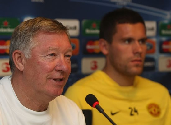 Sir Alex Ferguson ripped into Man Utd star for how he spoke to car saleswoman