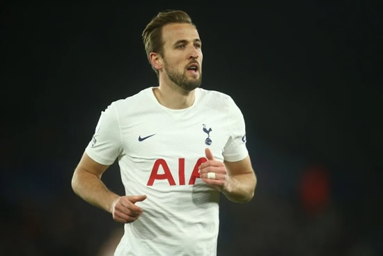 'LOVE YOU' Harry Kane wishes wife Kate happy birthday as Tottenham and England star’s other half celebrates with cocktails and cake