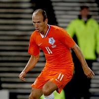 Robben set to rejoin Dutch