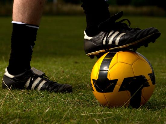 Gary Oliver strikes at the death as Morton hit back to win