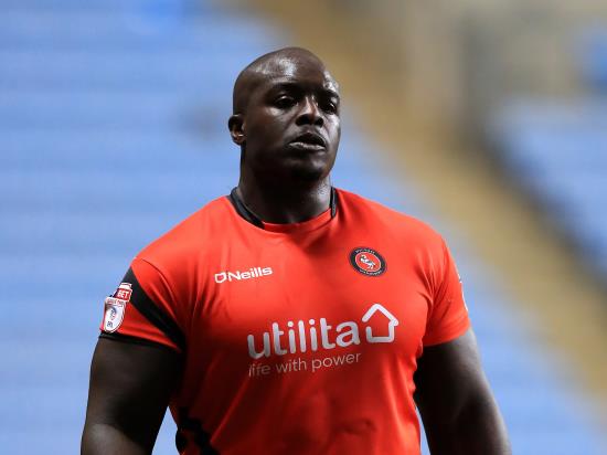 Late Adebayo Akinfenwa header edges victory for Wycombe