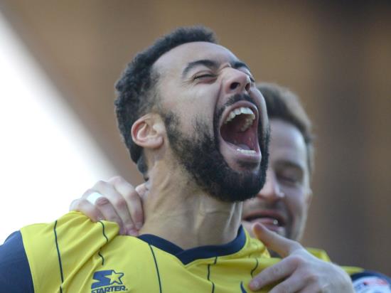 Mansfield will run the rule over Kane Hemmings ahead of Crawley clash