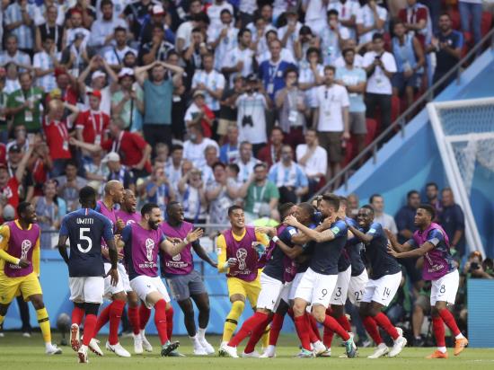 Mbappe double stuns Argentina as France book quarter-final place