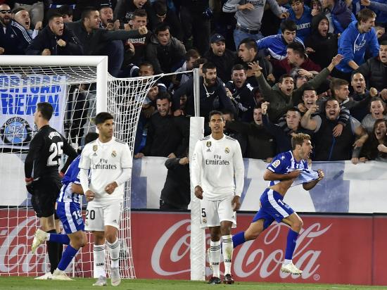 Alaves 1 - 0 Real Madrid: Real draw blank again as defeat at Alaves turns up heat on Lopetegui
