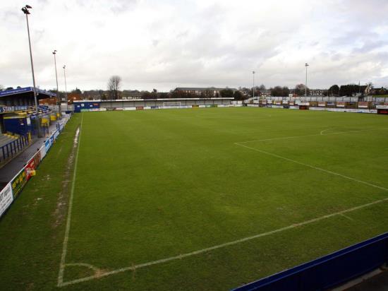 Havant & Waterlooville end winless run by thrashing Maidenhead
