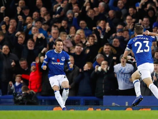 Seamus Coleman answers critics with decisive goal as Everton see off Brighton