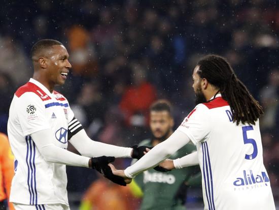 Denayer’s goal edges ten-man Lyon past St Etienne