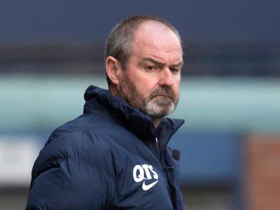 Kilmarnock had decent shout for a penalty, says boss Clarke