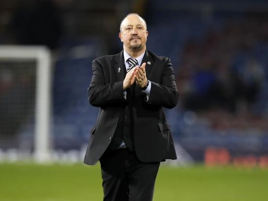 Benitez keeps Magpies grounded after third straight win