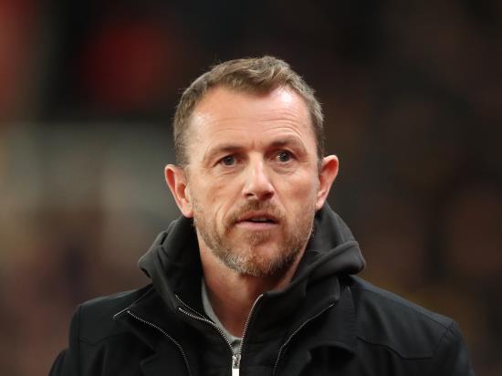 Ten-man Stoke hold on to see off Derby