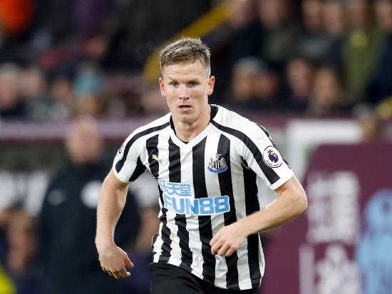 Newcastle midfielder Ritchie back for Wolves clash