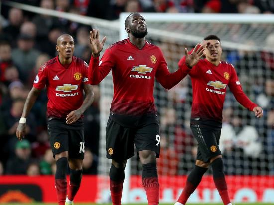 Manchester United turn on the style to see off Fulham