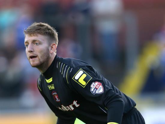 Goalkeeper Gillespie is hero for Motherwell as Saints’ unbeaten run halted