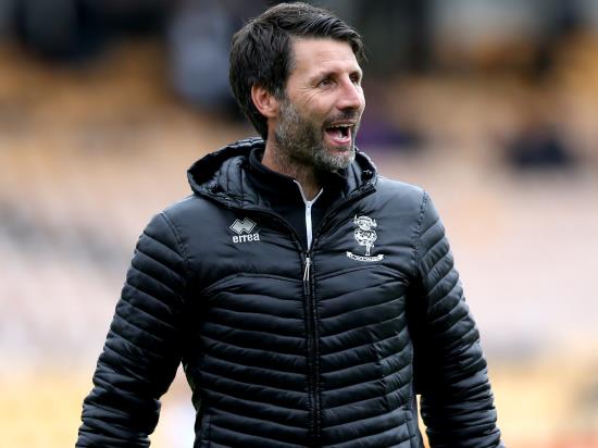 Danny Cowley heaps praise on Crewe after Lincoln are well beaten