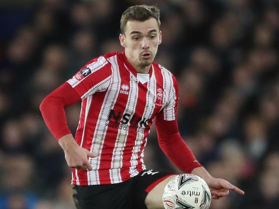 Toffolo strike secures win for Lincoln over Grimsby