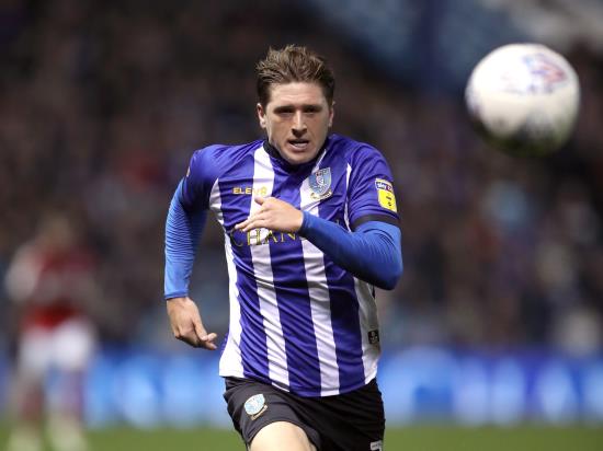 Bruce gets home win as Wednesday cruise to victory